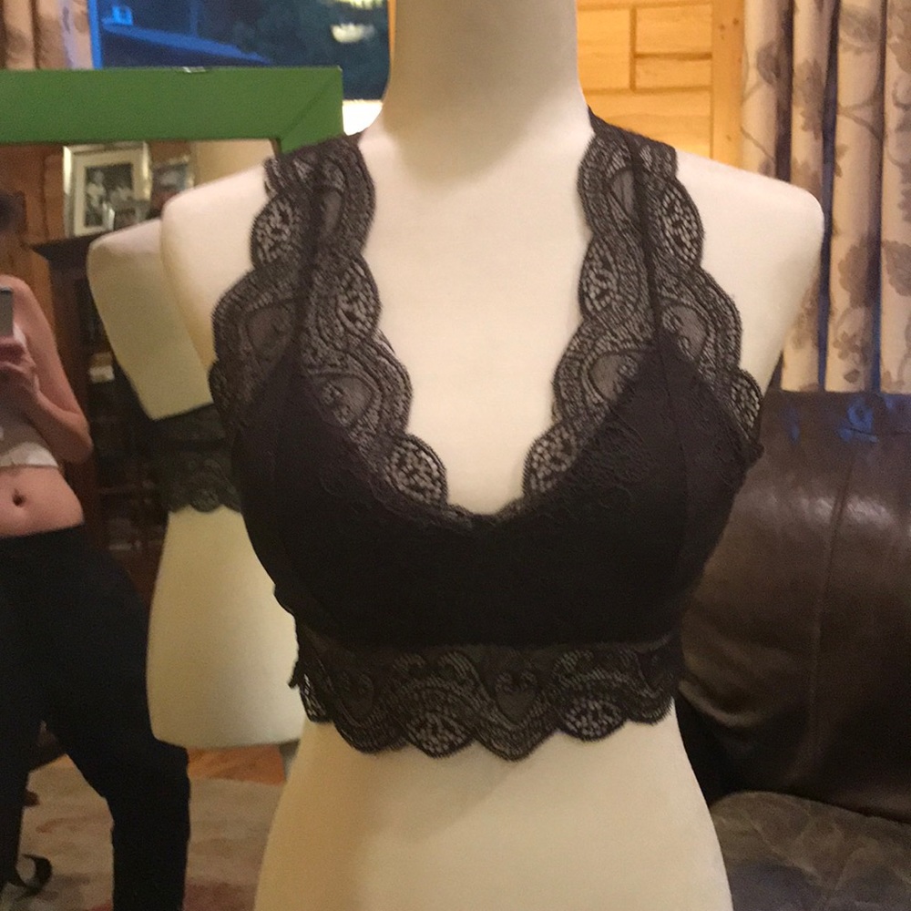 Bralette - Picture 2 of 4